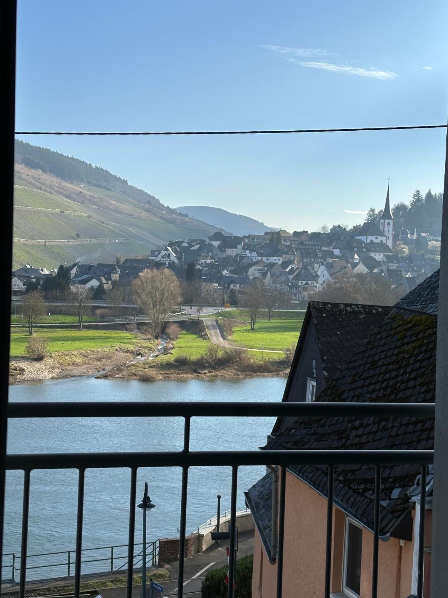Haus Weingarten Maje Kövenig Exterior foto